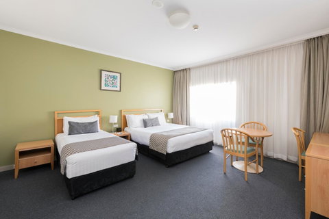 The Woden Hotel - Darwin Tourism 5