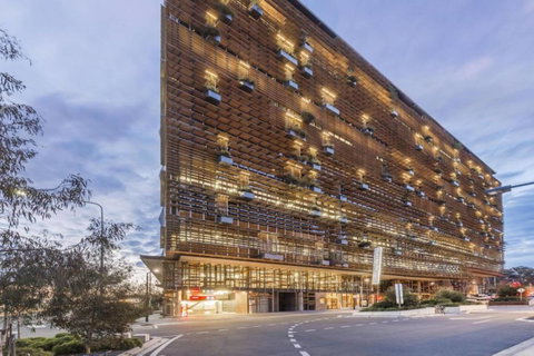 Canberra Luxury Apartment 3 - Darwin Tourism 5