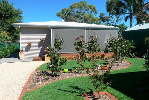 Grassmere House Magill - Darwin Tourism 17