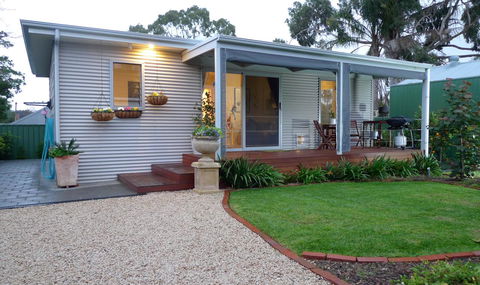 Grassmere House Magill - Darwin Tourism 0