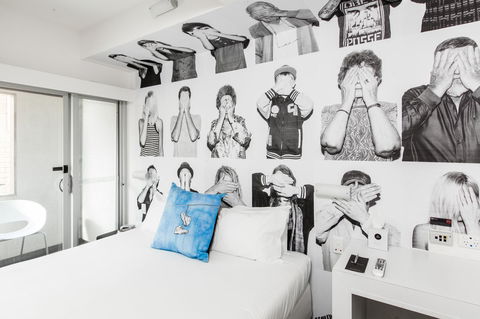 Majestic Minima Hotel - Darwin Tourism 8
