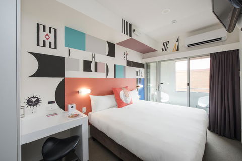 Majestic Minima Hotel - Darwin Tourism 1