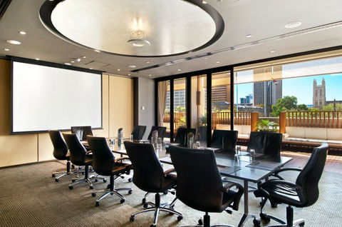 Hilton Adelaide - Darwin Tourism 29