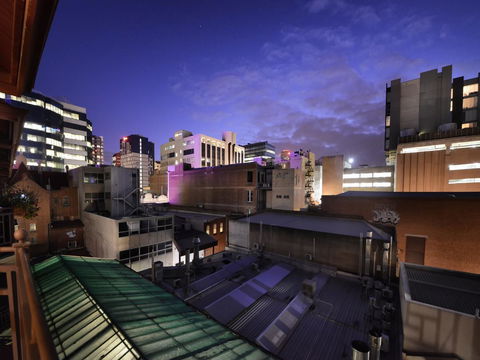 Mansions On Pulteney - Darwin Tourism 9