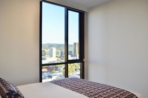 Whitmore SQ - Darwin Tourism 9