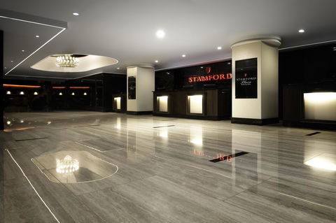 Stamford Plaza Adelaide - Darwin Tourism 24