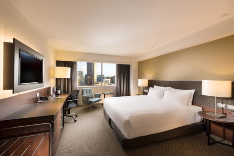 Stamford Plaza Adelaide - Darwin Tourism 13