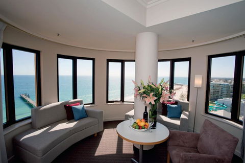 Stamford Grand Adelaide - Darwin Tourism 9