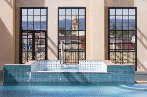 Stamford Grand Adelaide - Darwin Tourism 40