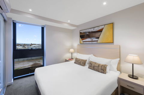IStay Precinct Adelaide - Darwin Tourism 1