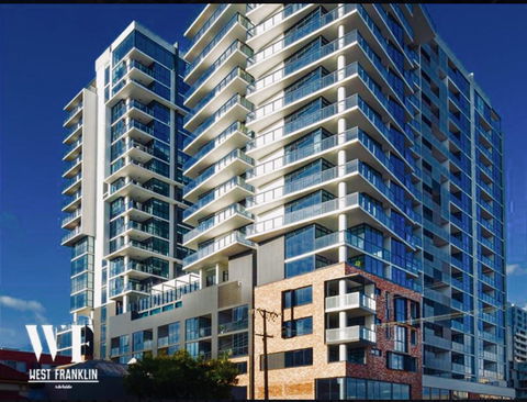 Resort Style Luxury City Apartment + Free Car Parking - Darwin Tourism 0