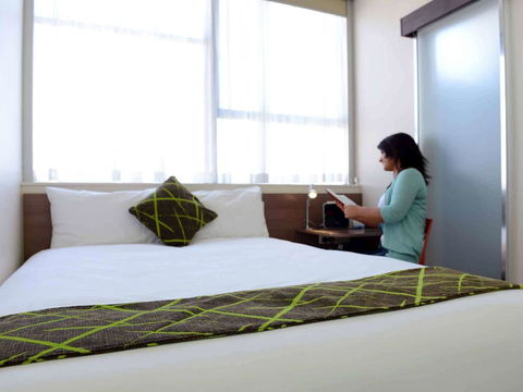 Ibis Styles Adelaide Grosvenor - Darwin Tourism 10