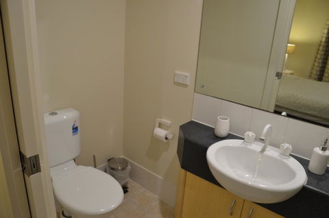 Adelaide City Apartment - 3br, 2bath & Carpark - Darwin Tourism 12