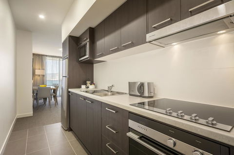 Quest King William South - Darwin Tourism 10