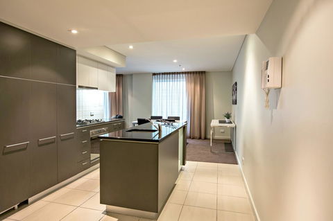 Adelaide DressCircle Apartments - North Terrace - Darwin Tourism 30