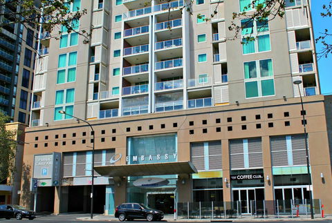 Adelaide DressCircle Apartments - North Terrace - Darwin Tourism 33