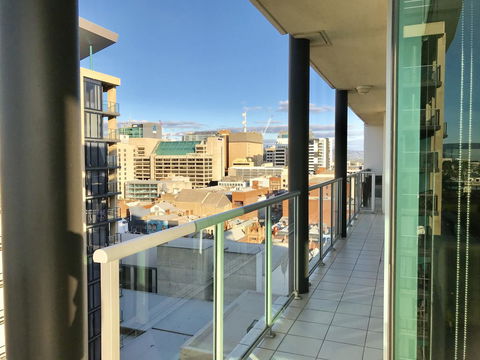 Adelaide DressCircle Apartments - North Terrace - Darwin Tourism 8