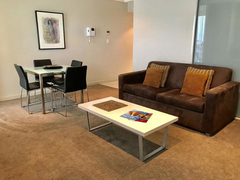 Adelaide DressCircle Apartments - North Terrace - Darwin Tourism 10