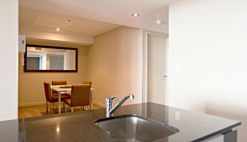 Adelaide DressCircle Apartments - North Terrace - Darwin Tourism 18
