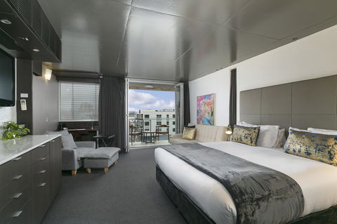 The Soho Hotel - Darwin Tourism 10