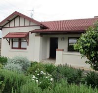 Mataro Cottage - Darwin Tourism