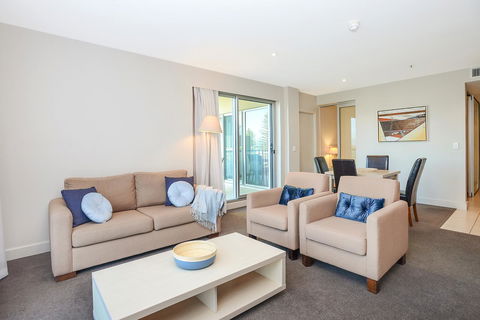 Pier Luxury Apartments - Darwin Tourism 24