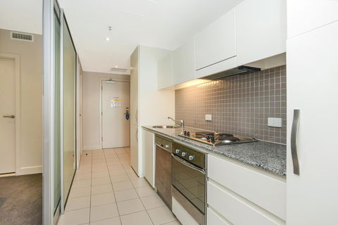 Pier Luxury Apartments - Darwin Tourism 14