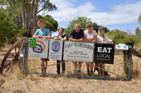 Taralee Orchards - Darwin Tourism 12
