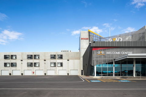 Rydges Pit Lane - Darwin Tourism 19