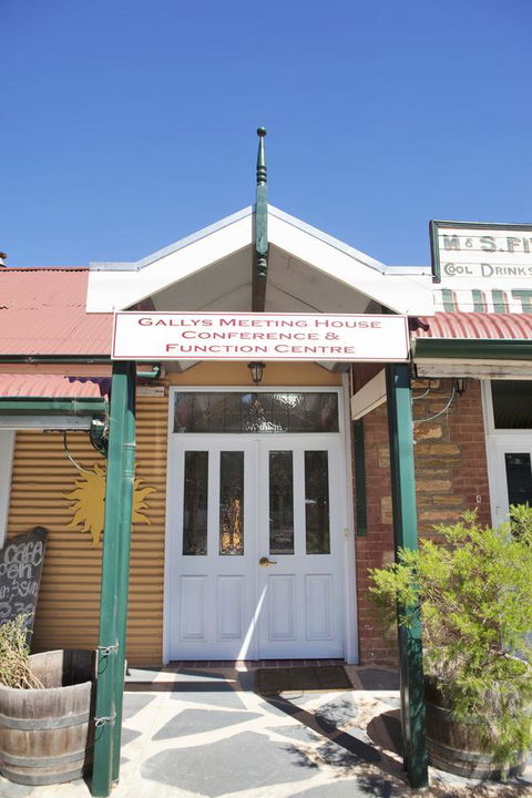 The Fruiterer's - Darwin Tourism 0
