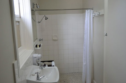 105 On The Park - Darwin Tourism 10