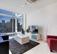 Light and spacious stunning views of Adelaide - Darwin Tourism