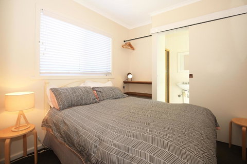 Culburra Beachhouse - Darwin Tourism 24