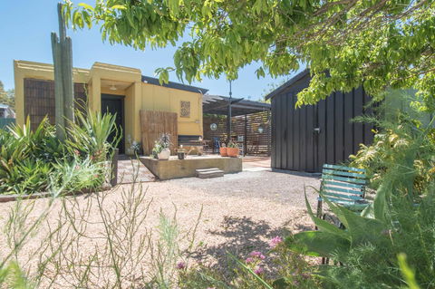 Sinclair Cottage - Darwin Tourism 30