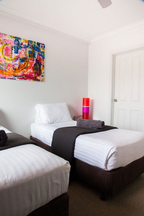 Mariners Cay Apartment - Darwin Tourism 13