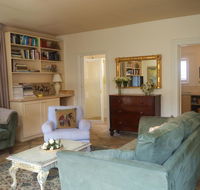 Athelney Cottage Bed and Breakfast - Darwin Tourism