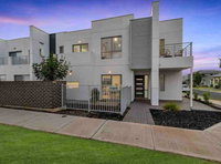 Book Findon Accommodation Vacations Darwin Tourism Darwin Tourism