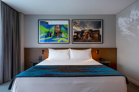 The Adnate Perth - Art Series - Darwin Tourism 13