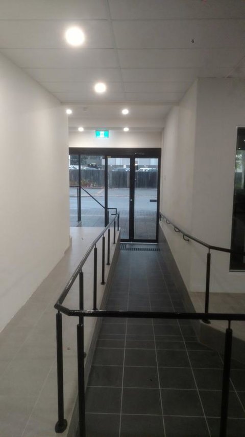 Perth City Backpackers Hostel - Note - Valid Passport Required To Check In - Darwin Tourism 20