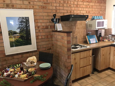 Forest Lodge Resort - Darwin Tourism 16