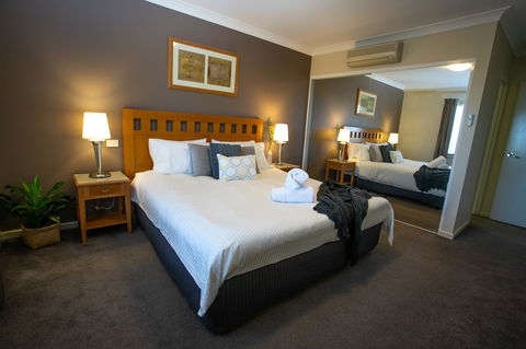 Perth Short Stays - Darwin Tourism 5