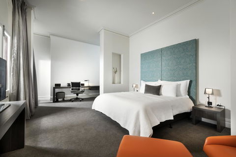 The Melbourne Hotel - Darwin Tourism 21