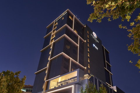 Doubletree By Hilton Perth Northbridge - Darwin Tourism 5
