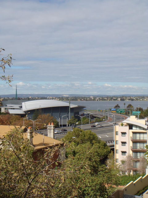 Riverview On Mount Street - Darwin Tourism 10