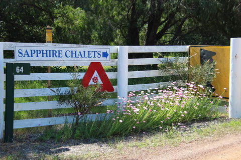 Sapphire Chalets, Augusta - Darwin Tourism 0