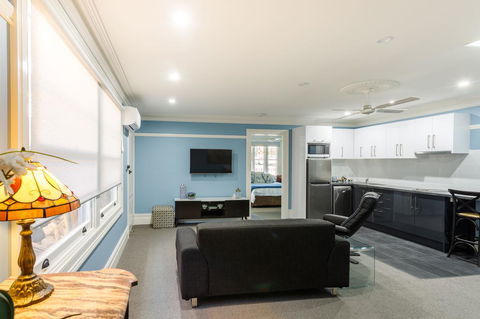 Blue Door Apartments - Darwin Tourism 14