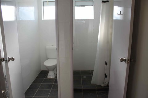Quokka Backpackers Hostel Perth - Note - Valid Passport Required To Check In - Darwin Tourism 44