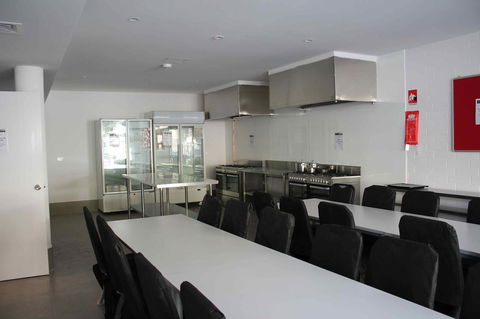 Quokka Backpackers Hostel Perth - Note - Valid Passport Required To Check In - Darwin Tourism 30