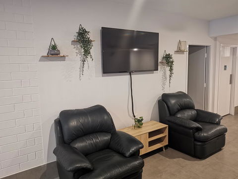 Quokka Backpackers Hostel Perth - Note - Valid Passport Required To Check In - Darwin Tourism 16