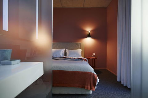Alex Hotel - Darwin Tourism 16